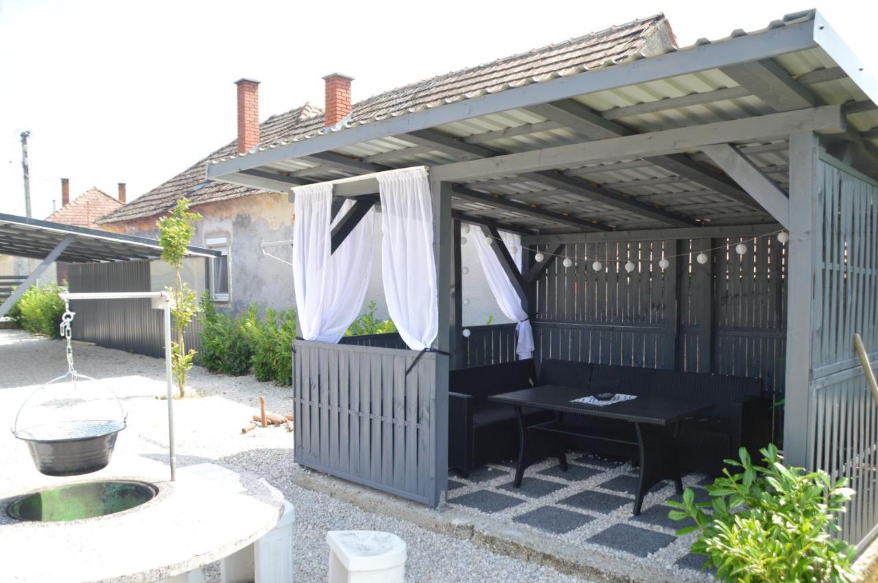 Veronika Vendeghaz Muraratka Exterior photo